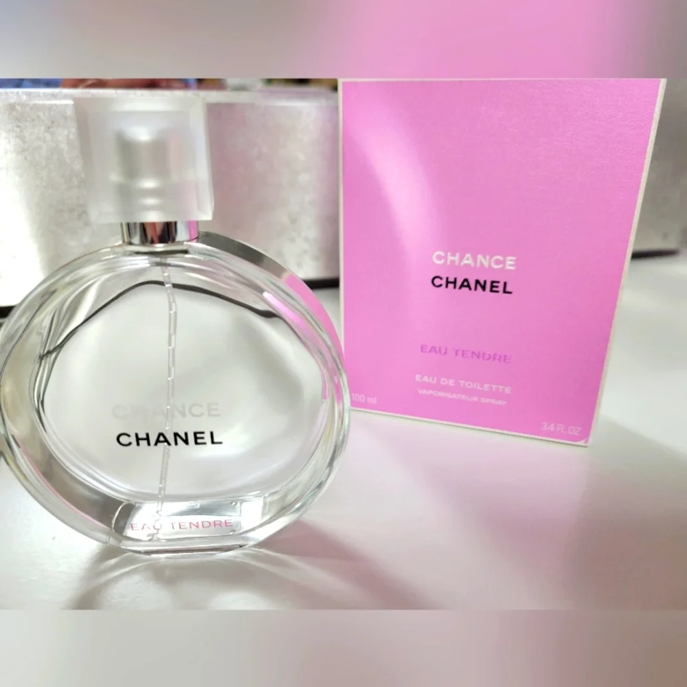 Chanel Chance Eau Tendre Empty 3.4 oz Bottle and Box Decor